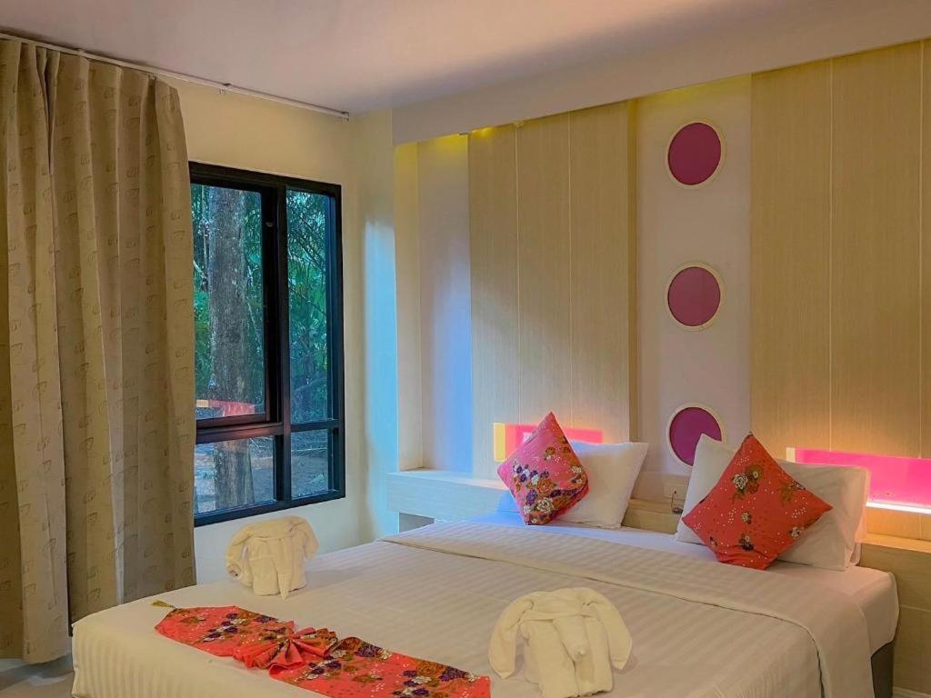 Na Tubthieng Boutique Resort Trang Exterior foto